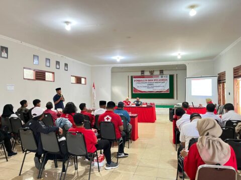 Pembinaan dan Pelatihan Siaga Bencana Berbasis Masyarakat (SIBAT)